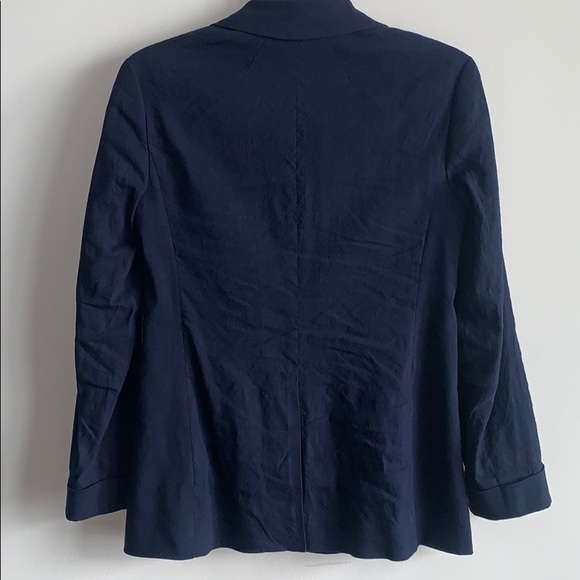 Women's Linen Blazer With Scalloped Collar - Picture 8 of 10